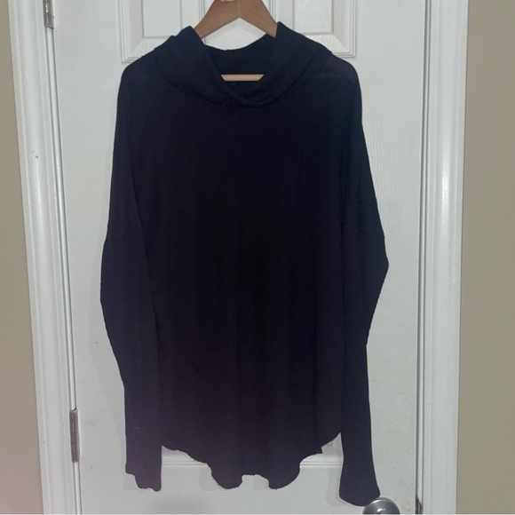 Babaton Tops - Aritzia The‎ Group Babaton Womens Long Sleeve Waffle Knit Turtleneck Black Sz Lg